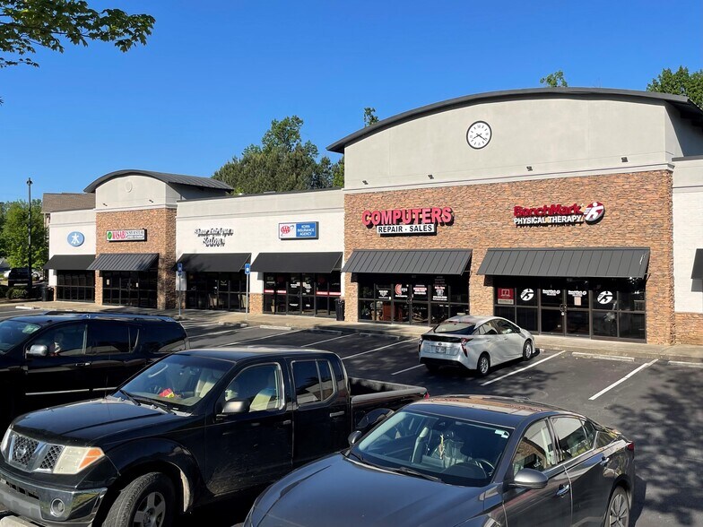 More Photos Of 3725 Sixes Rd, Canton Storefront For Lease