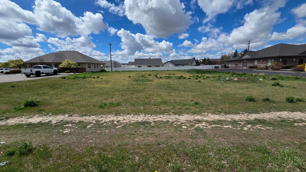 More Photos Of 3720 Washington Pky, Idaho Falls Land For Lease