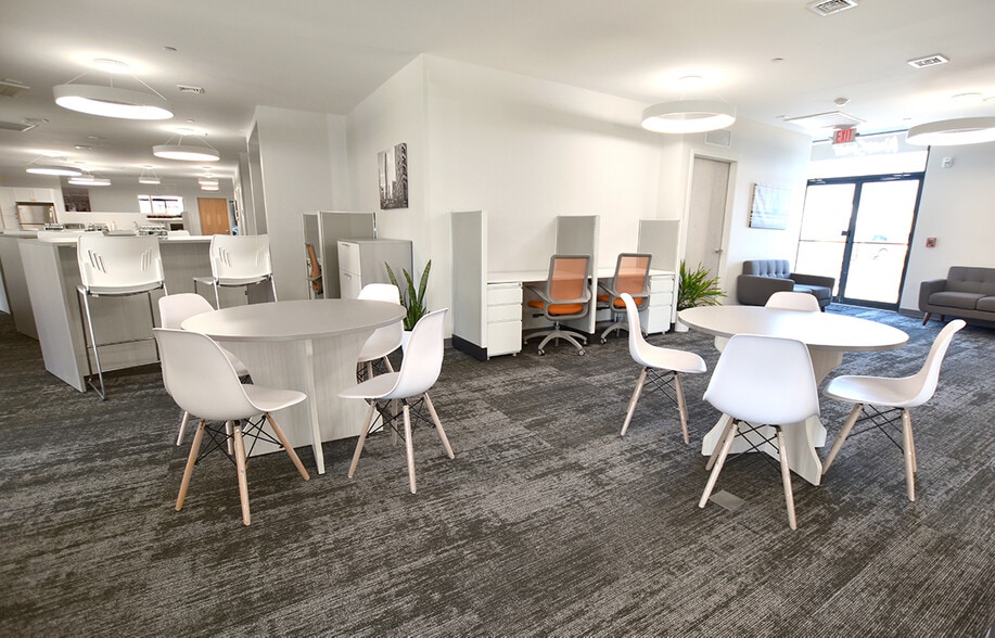 More Photos Of 35 N Broadway, Hicksville Multifamily For Sale