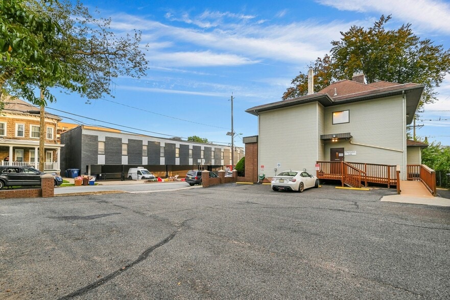 More Photos Of 200 Passaic St, Hackensack Office For Sale