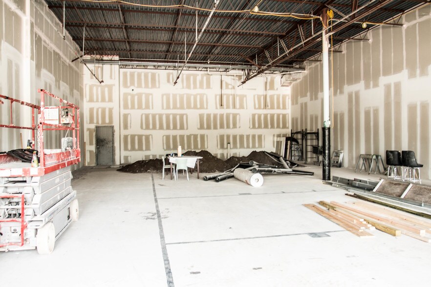More Photos Of 3200-3600 SE Federal Hwy, Stuart Unknown For Lease