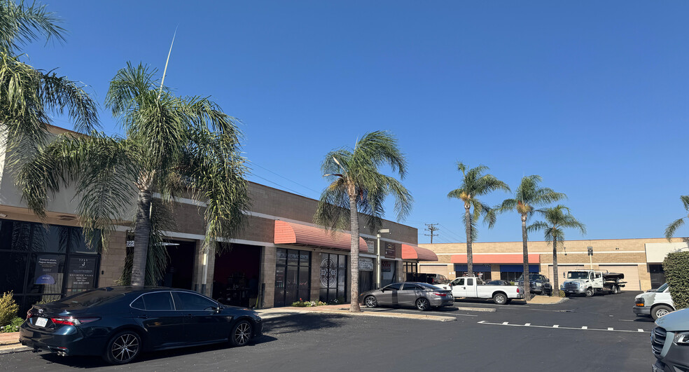 Primary Photo Of 3265 Van Buren Blvd, Riverside Auto Repair For Lease