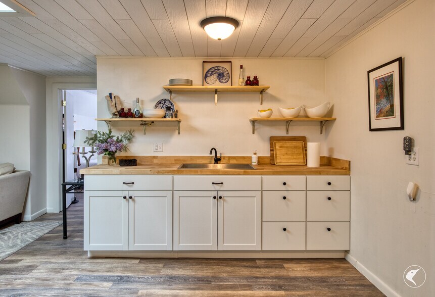 More Photos Of 8940 NYS Route 30, Blue Mountain Lake Storefront Retail Residential For Sale