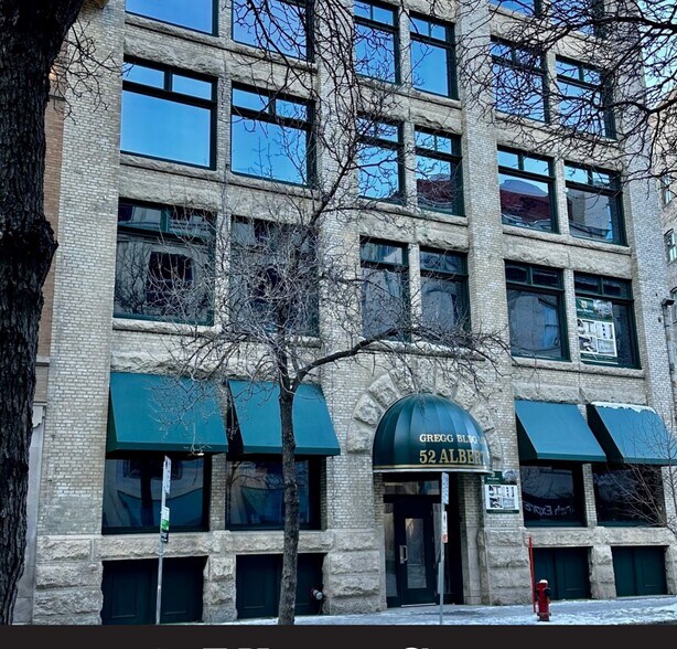 More Photos Of 52 Albert St, Winnipeg Apartments For Lease