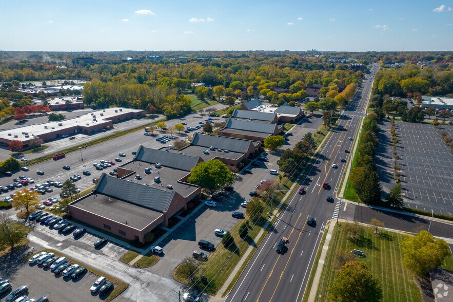 More Photos Of 235-241 W Schrock Rd, Westerville Office For Lease