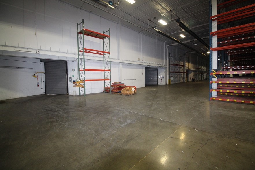 More Photos Of 5240 S 19th St, Lincoln Industrial For Sale