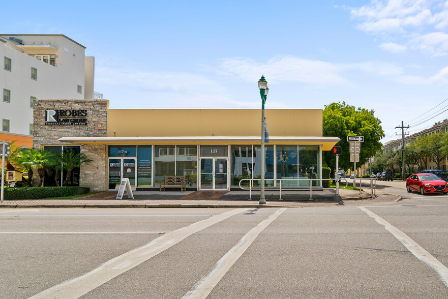 Primary Photo Of 117 NE 5th Ave, Delray Beach Storefront Retail Office For Sale