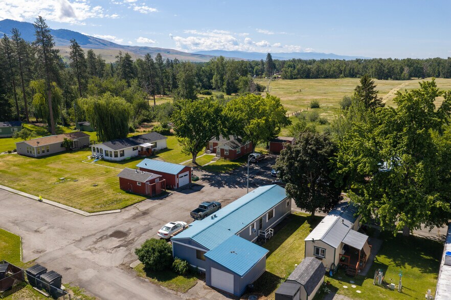 More Photos Of 10011 Gateway Dr, Lolo Land For Sale