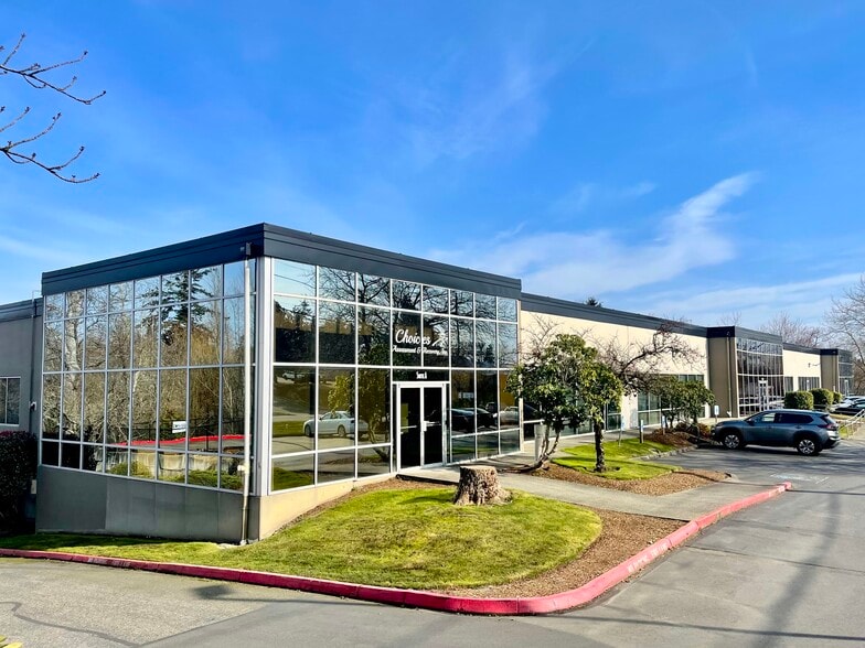 More Photos Of 11627 Airport Rd, Everett Office For Lease