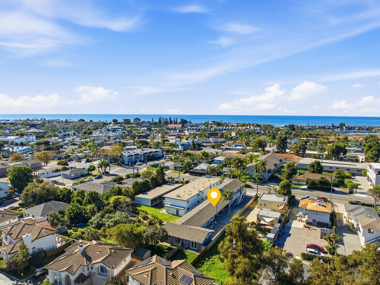 More Photos Of 2652 Jefferson St, Carlsbad Apartments For Sale