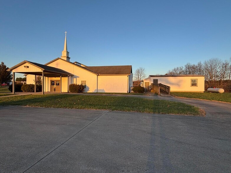 More Photos Of 5010 OH-13, New Lexington Religious Facility For Sale