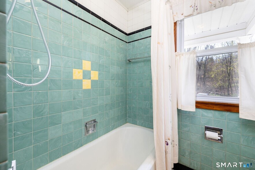 More Photos Of 203 Willimantic Rd, Chaplin Storefront Retail Residential For Sale