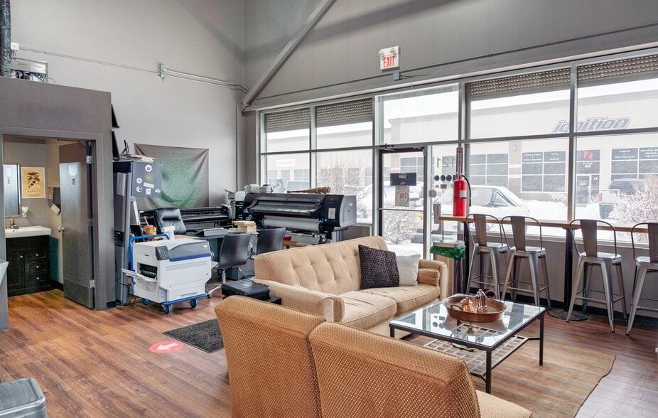 More Photos Of 11769 40th St SE, Calgary Warehouse For Sale