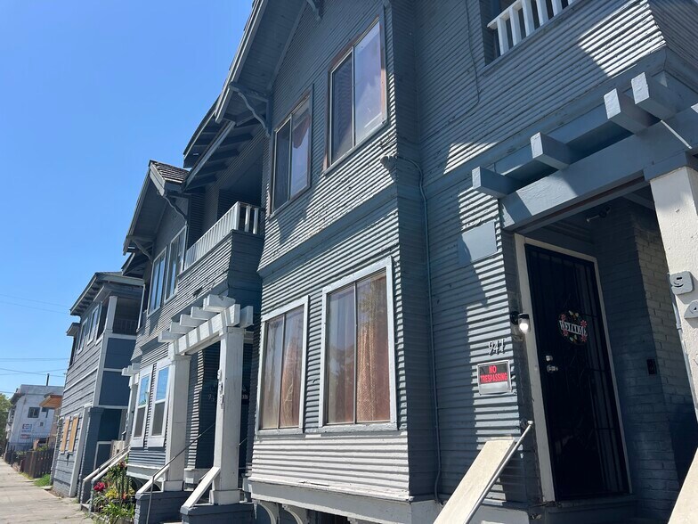 More Photos Of 931-941 N Madison St, Stockton Apartments For Sale