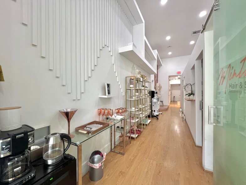 More Photos Of 355-359 Miracle Mile, Coral Gables Freestanding For Lease