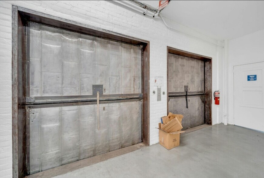 More Photos Of 535-547 W 45th St, New York Loft Creative Space For Lease
