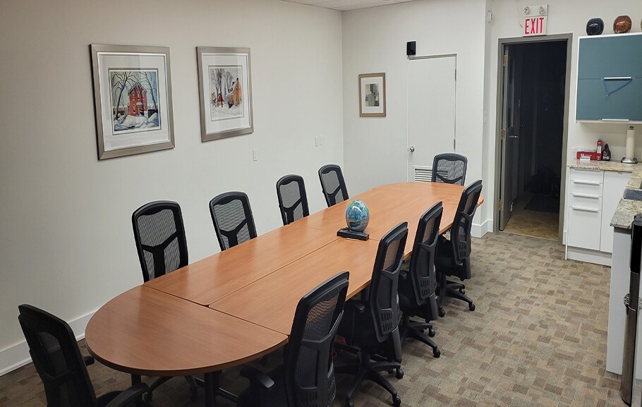 More Photos Of 1749 Portage Av, Winnipeg Office For Lease