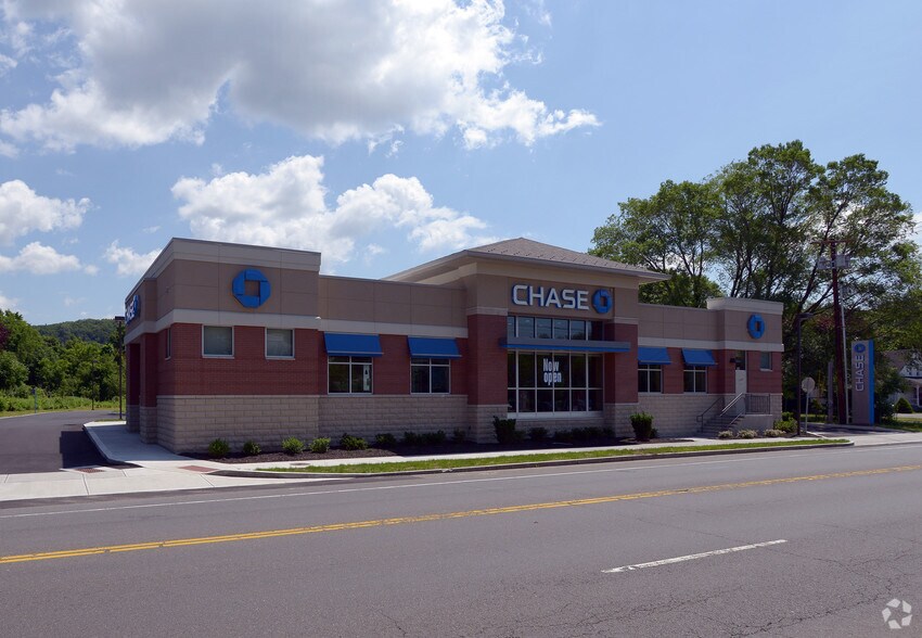 More Photos Of 149 Amity Rd, New Haven Bank For Sale