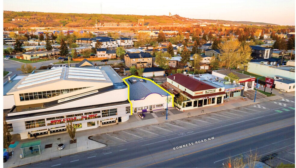 More Photos Of 6507-6511 Bowness Rd NW, Calgary Storefront For Sale