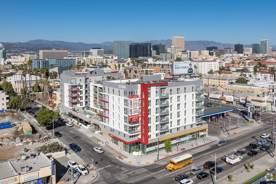 More Photos Of 988 S Manhattan Pl, Los Angeles Multifamily For Sale