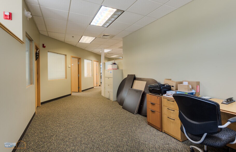 More Photos Of 4041 Hanover Way, Boulder Office For Sale