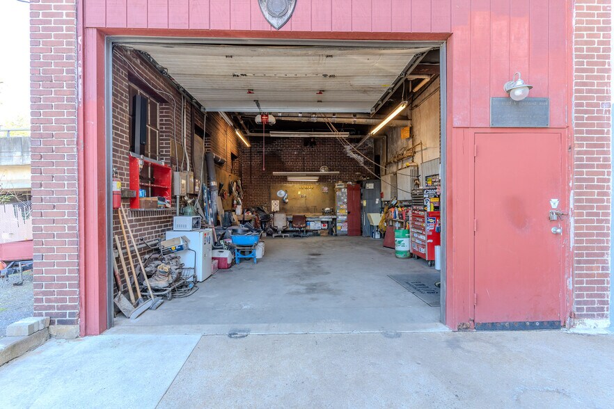 More Photos Of 359 W Tilghman St, Allentown Warehouse For Sale