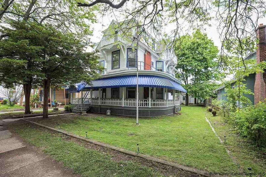 More Photos Of 58 Saint James St, Kingston Apartments For Sale