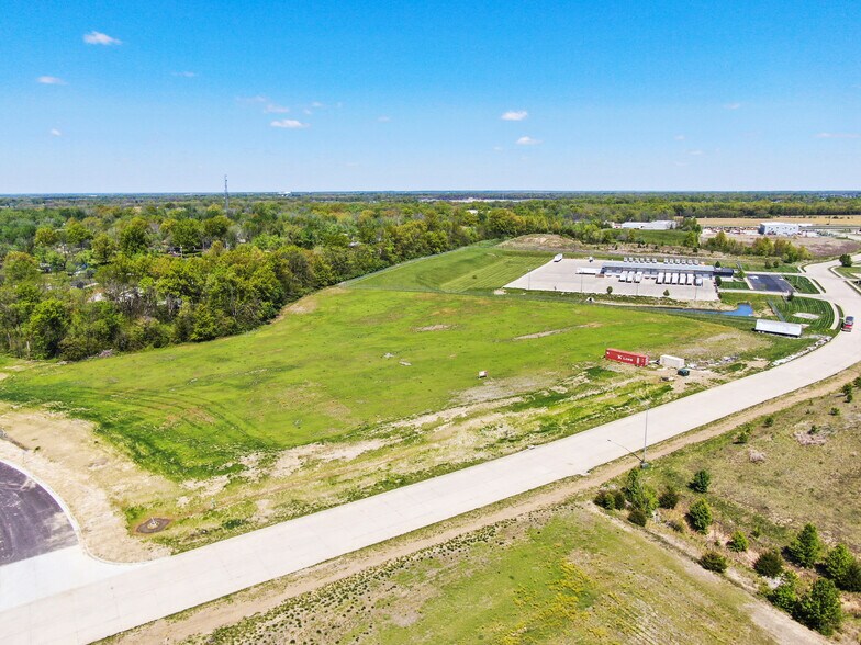 More Photos Of 0000 Trade Winds Parkway Pkwy, Columbia Land For Sale