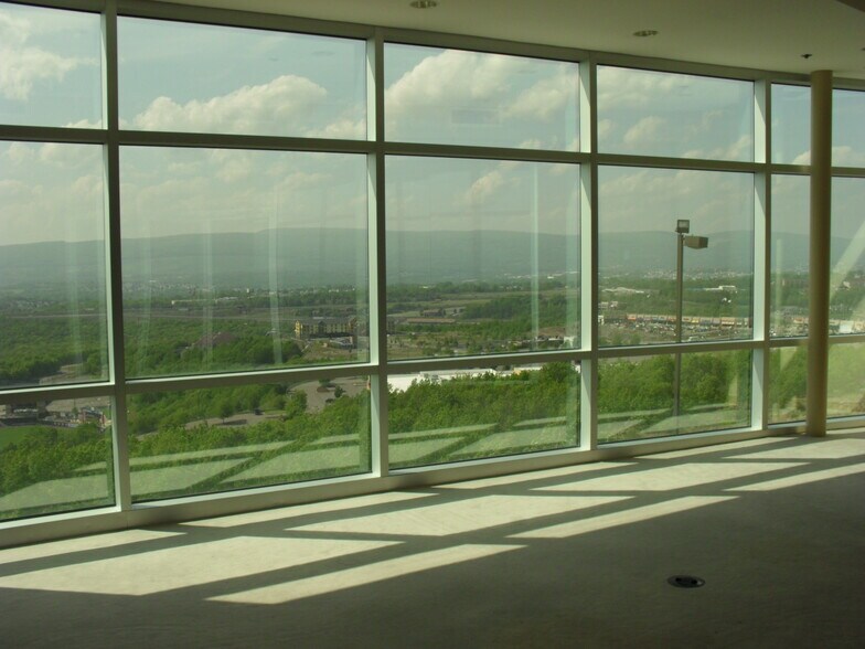 More Photos Of 52 Glenmaura National Blvd, Moosic Medical For Lease