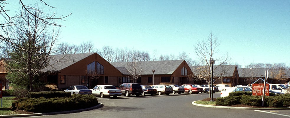More Photos Of 360 Middletown Blvd, Langhorne Medical For Lease
