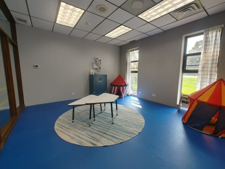 More Photos Of 5540 W 111th St, Oak Lawn Medical For Lease