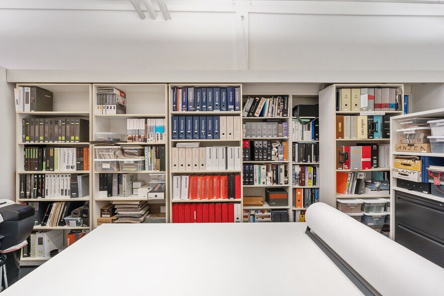 More Photos Of 720 York St, San Francisco Office For Lease