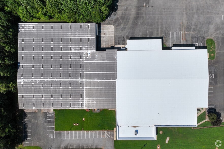 More Photos Of 1190 Old Belt Way, Rural Hall Manufacturing For Lease