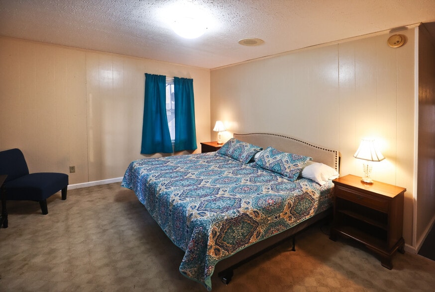 More Photos Of 43 Europe Ln, Clayton Apartments For Sale