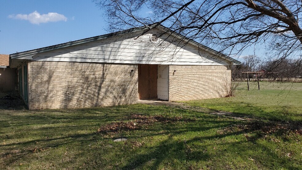 More Photos Of 600 E California Ave, Walters Congregate Senior Housing For Sale