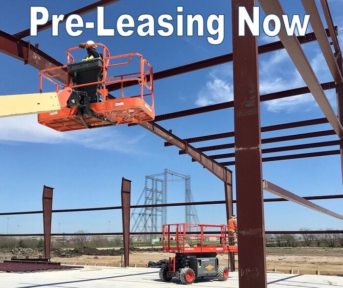 More Photos Of 8420 E Hwy 67, Alvarado Unknown For Lease