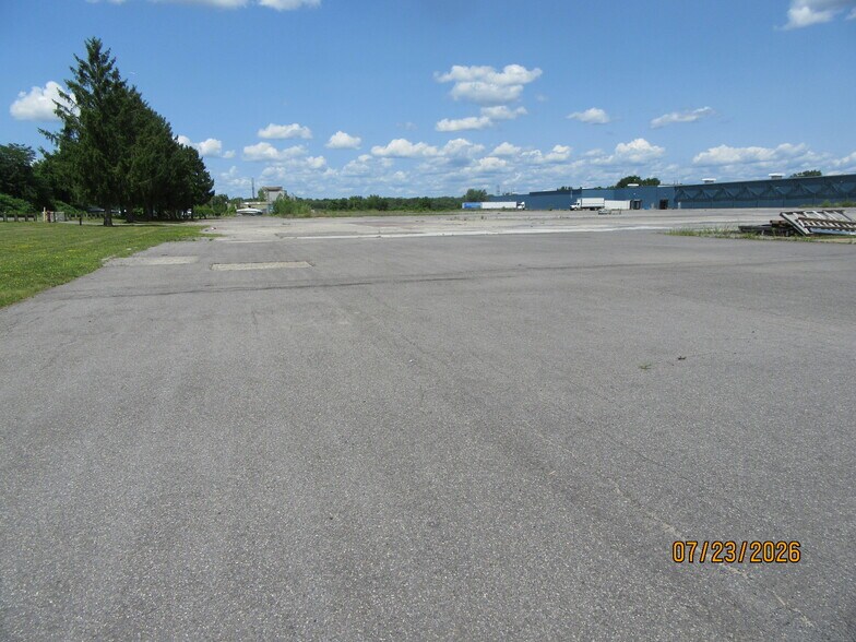 More Photos Of 2801 Court St, Syracuse Manufacturing For Lease