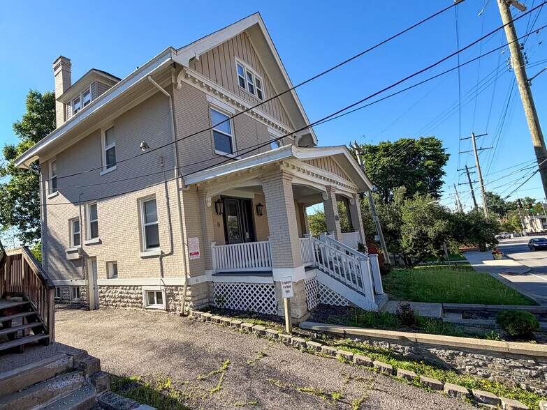 More Photos Of 2100 Auburn Ave, Cincinnati Office For Sale