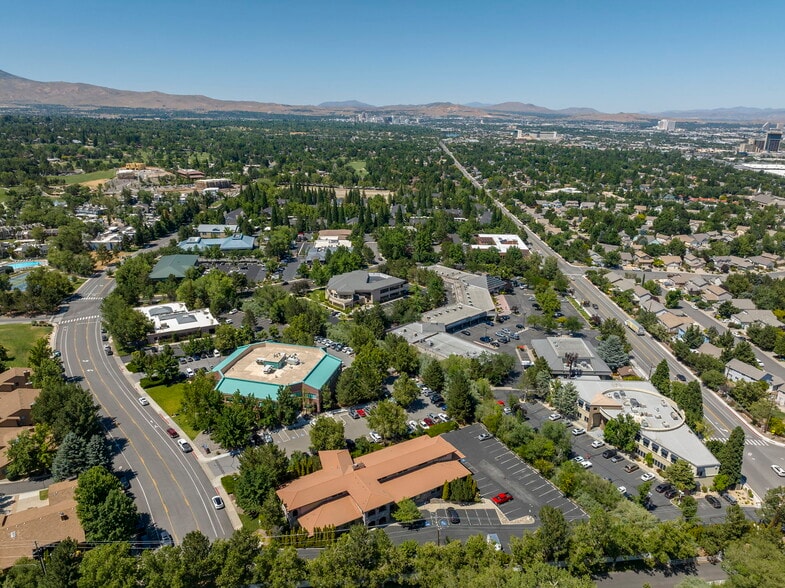 More Photos Of 6160 Plumas St, Reno Office For Sale