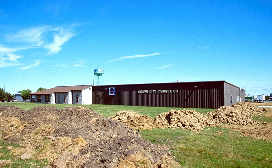 More Photos Of 6129 Enterprise Pky, Grove City Warehouse For Lease