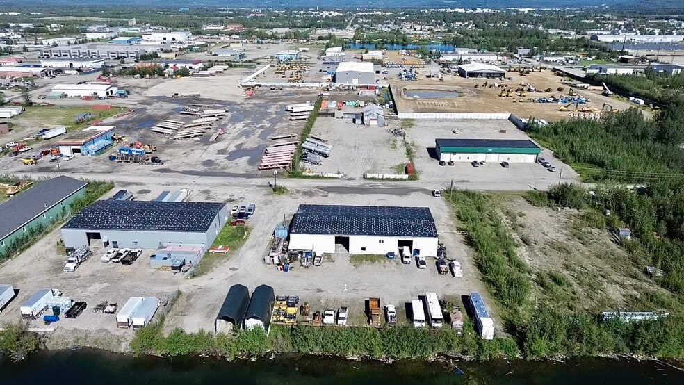 More Photos Of 1285 Queens Way, Fairbanks Warehouse For Sale