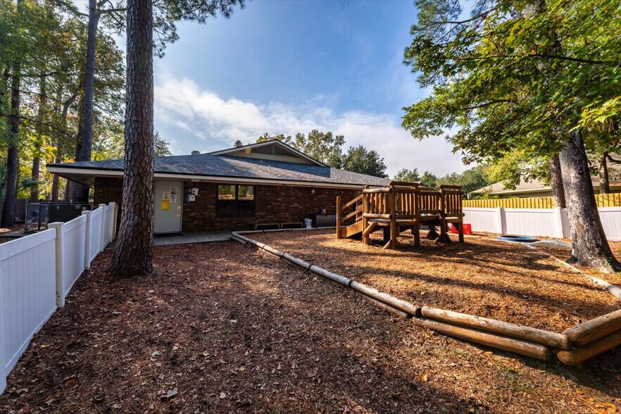 More Photos Of 353 Hiatt Dr, Palm Beach Gardens Schools For Sale