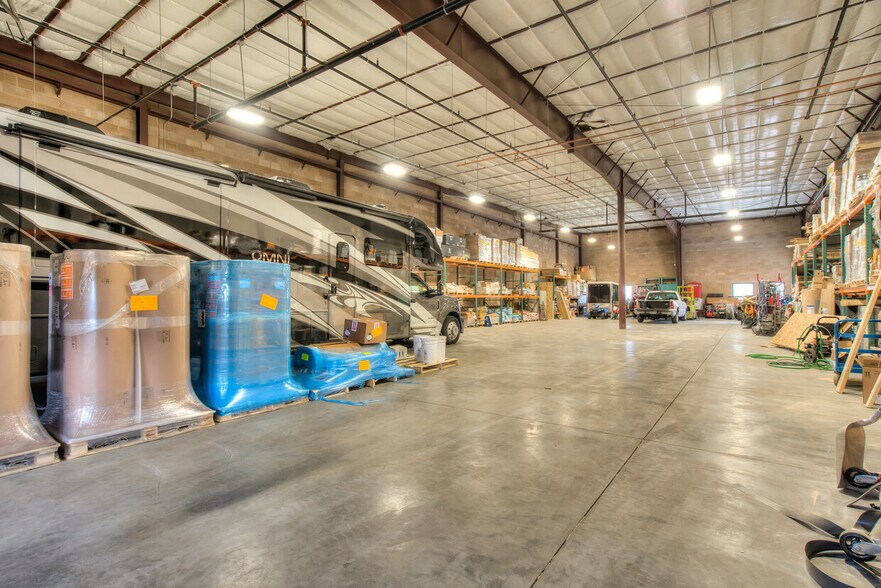 More Photos Of 5730 Observation Ct, Colorado Springs Warehouse For Lease
