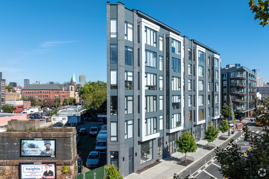 More Photos Of 338 Newark Ave, Jersey City Apartments For Sale