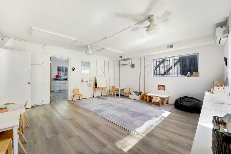 More Photos Of 11605-11609 Washington Pl, Los Angeles Storefront Retail Office For Sale