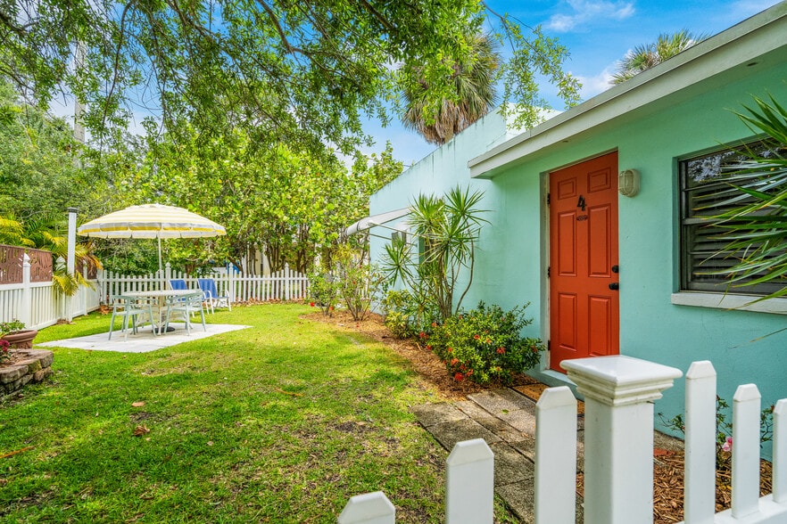 More Photos Of 11450 S Indian River Dr, Sebastian Hotel For Sale