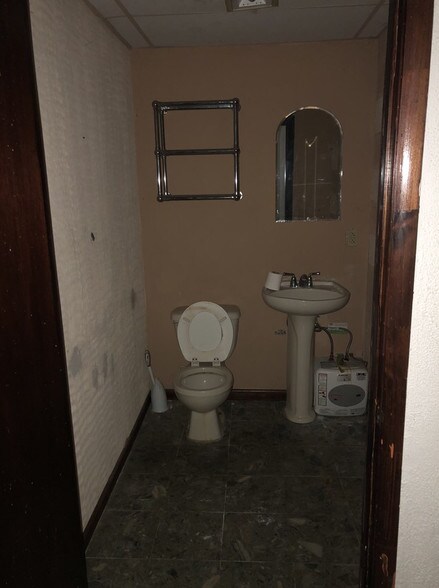 More Photos Of 56-66 Ritchie Rd, Capitol Heights Flex For Sale