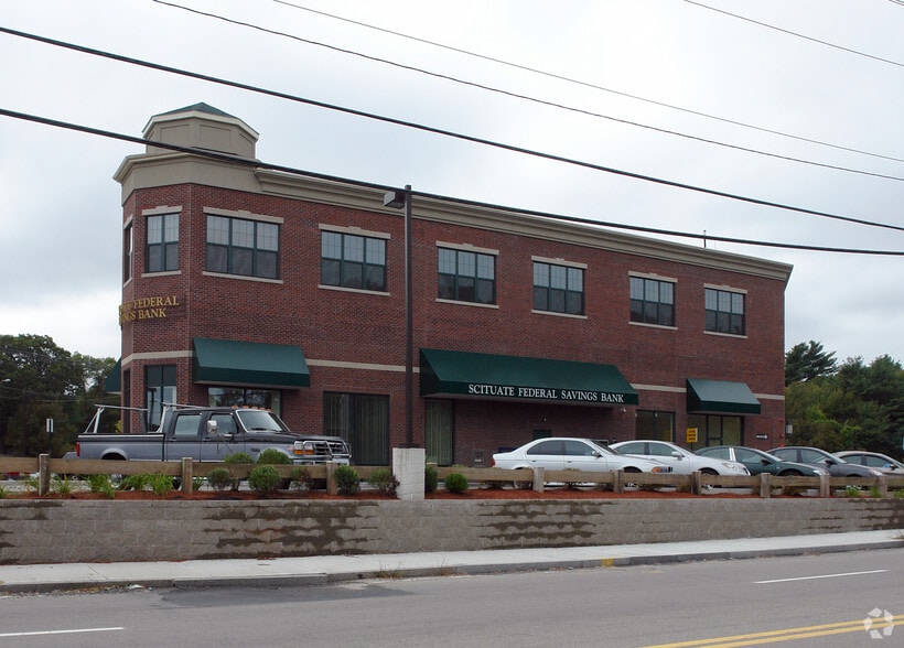 More Photos Of 1 Derby St, Hingham Storefront Retail Office For Lease