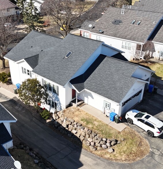 More Photos Of 5682-5686 Norfolk Dr, Fitchburg Apartments For Sale