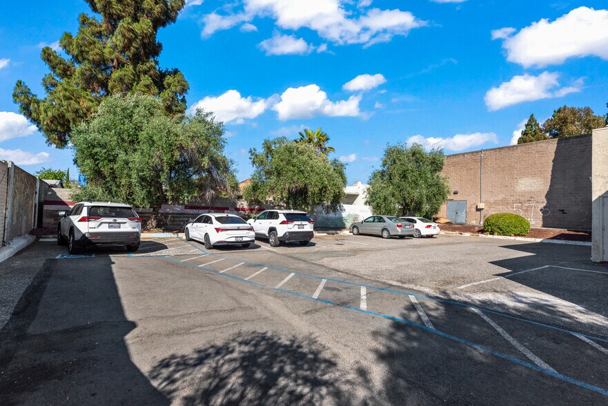 More Photos Of 1981-1989 Quimby Rd, San Jose Storefront Retail Office For Lease